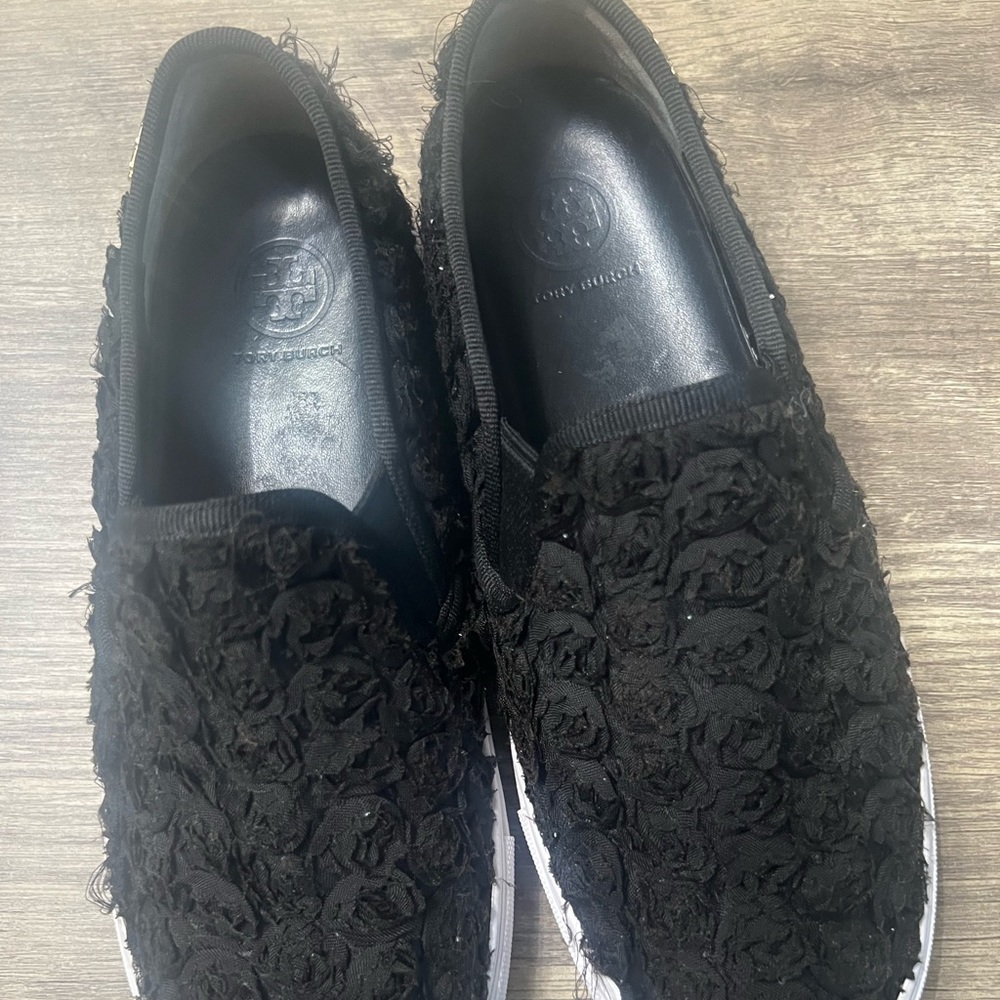 Tory Burch Black Textured Loafers